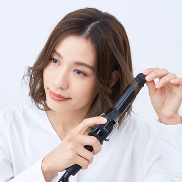 SALONIA SALONIA ミニセラミックカールヘアアイロンのクチコミ「【ヘアアレンジ診断 vol.9】 
〜ショートヘア編IV〜

柔らかい印象を与えてくれる.....」（2枚目）