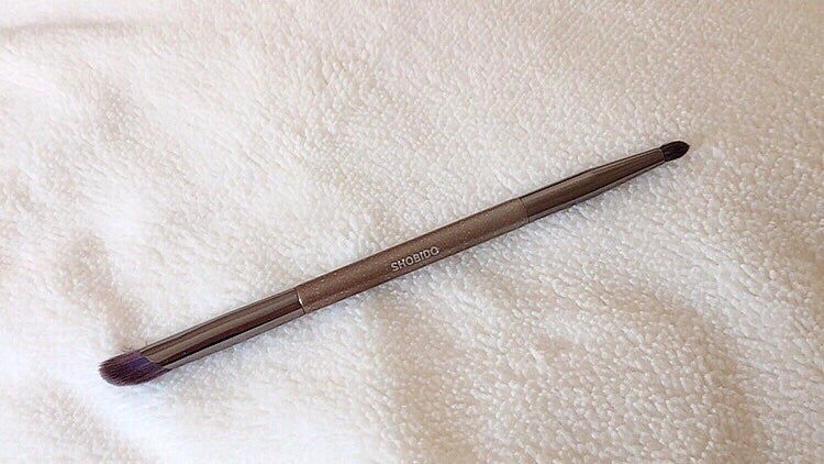 へいず/ブルベ冬 on LIPS 「めっちゃいい買い物した!SHOBIDOのアイシャドウブラシ!ダ..」(1枚目)