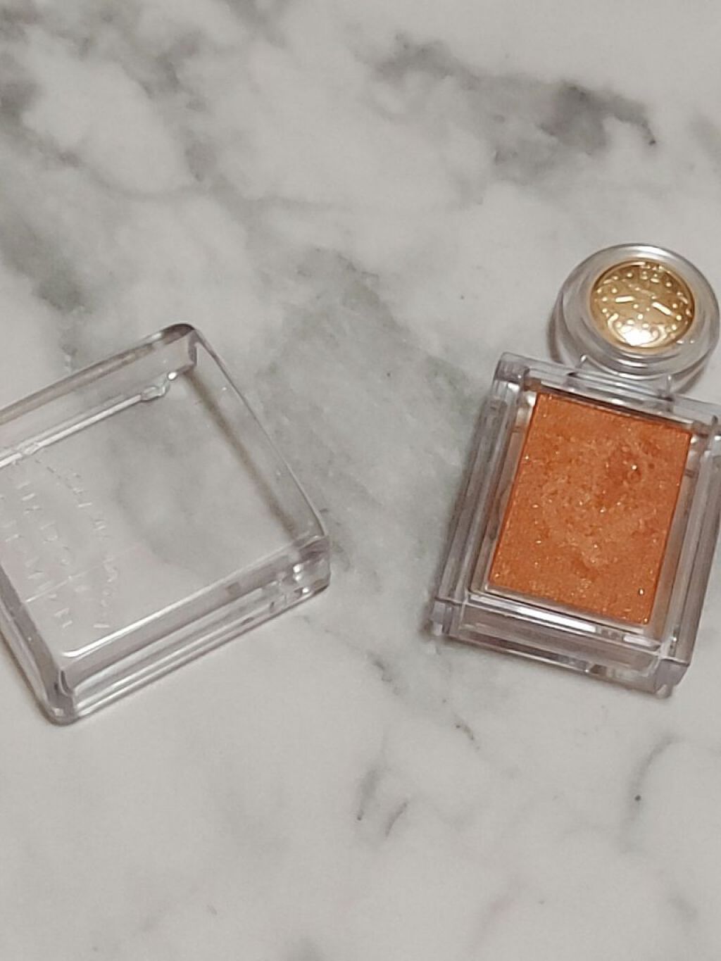 シャドーカスタマイズ/MAJOLICA MAJORCA/単色アイシャドウを使ったクチコミ（3枚目）