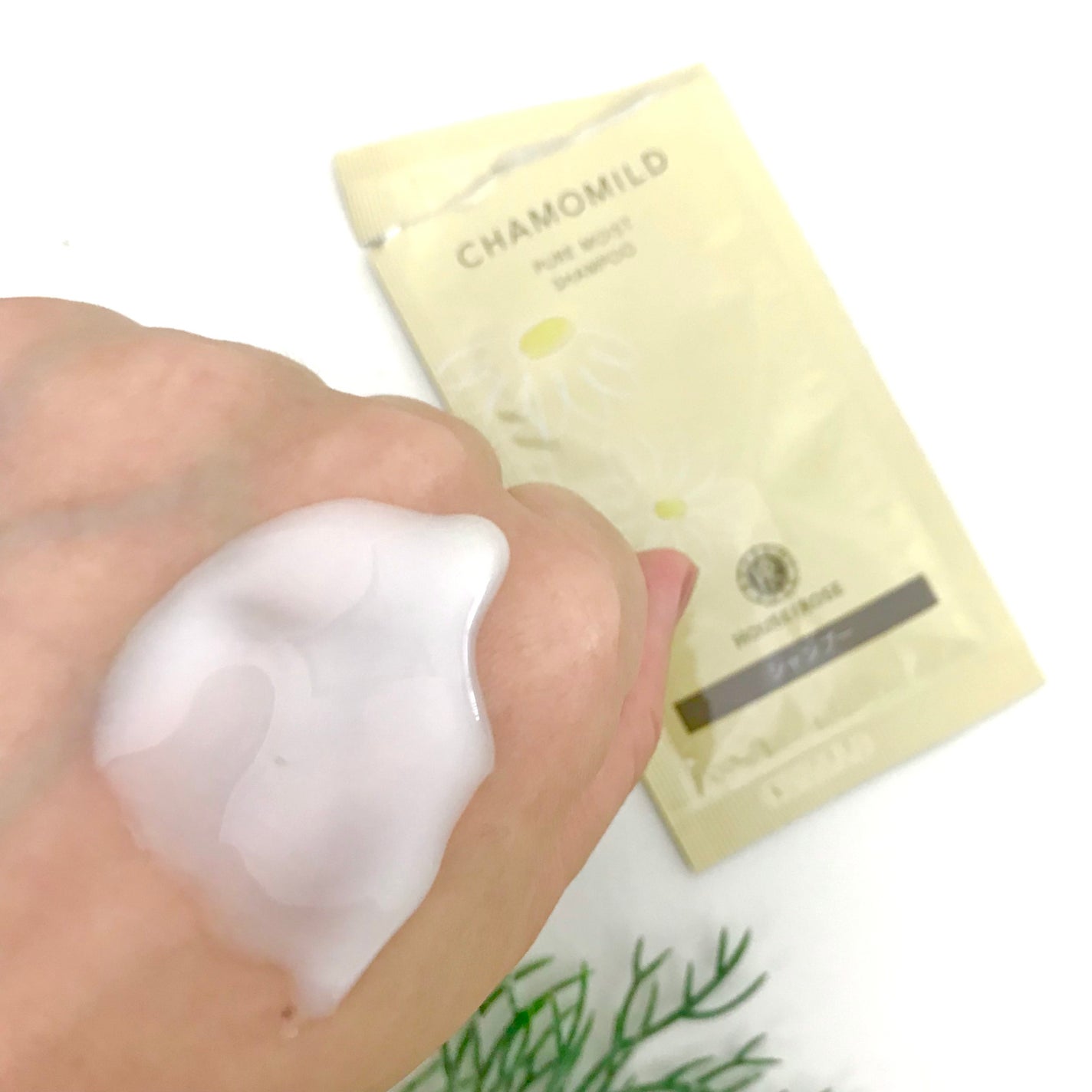 カモマイルド ピュアモイスト シャンプー/ハウス オブ ローゼ/市販シャンプーを使ったクチコミ(2枚目)