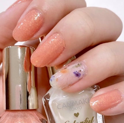 カラフルネイルズ/キャンメイク/マニキュアを使ったクチコミ(3枚目)