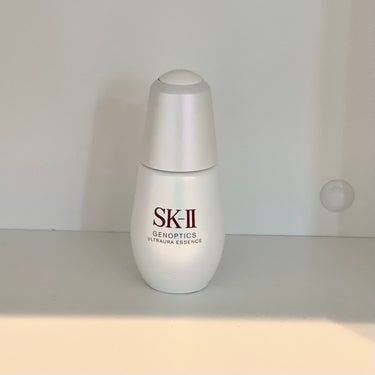 SK-II　ジェノプティクス オーラ エッセンス

2回目のリピートです♡

今年はシミ、くすみ対策に力を入れています💪🏻
いかに透明感を出すか、最近はそれしか考えていません🤣🤣


使用し始めてすぐに