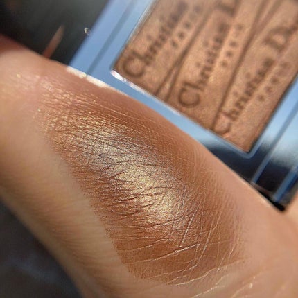 モノ クルール クチュール/Dior/単色アイシャドウを使ったクチコミ(2枚目)