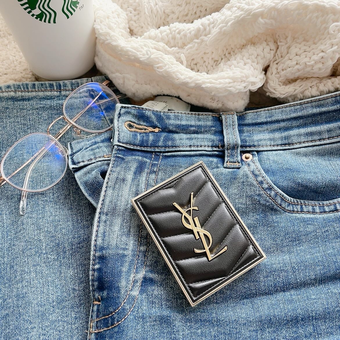 クチュール ミニ クラッチ/YVES SAINT LAURENT BEAUTE/アイシャドウパレットを使ったクチコミ(1枚目)