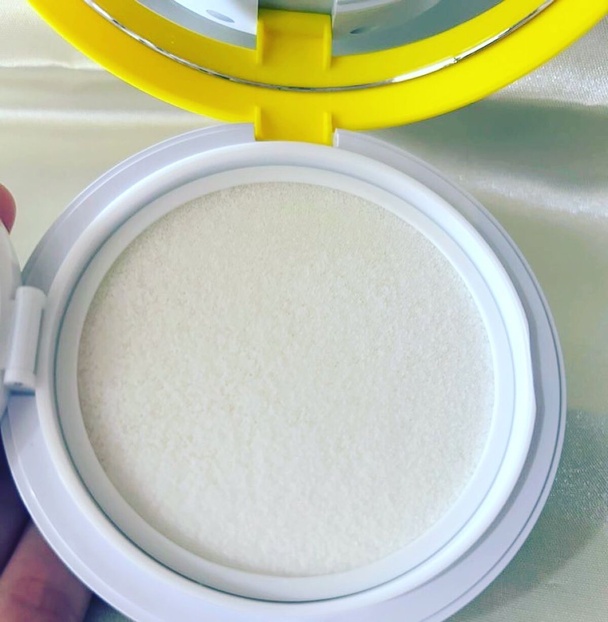 フジコあぶらとりウォーターパウダー/Fujiko/プレストパウダーを使ったクチコミ(3枚目)