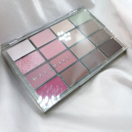 ソフトブラーリングアイパレット/wakemake/アイシャドウパレットを使ったクチコミ(6枚目)