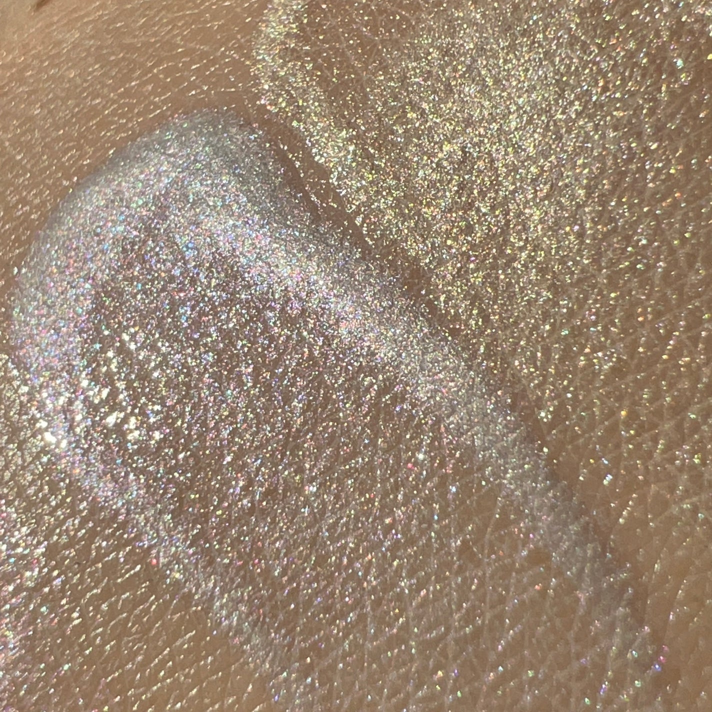 マルチグロウハイライター/Kirei&co./クリームハイライトを使ったクチコミ(5枚目)