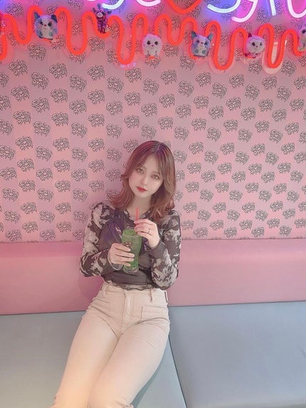 それゆけわかまるちゃん on LIPS 「163cm60㌔です🙌体重より軽く見られますが、お腹はポよって..」(1枚目)