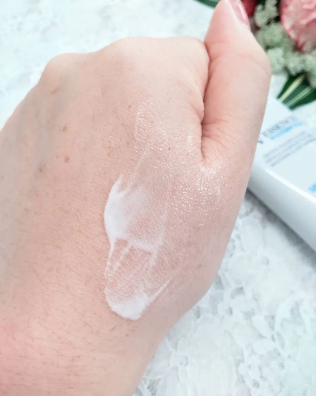 ダルバ ウォータフル エッセンス サンクリーム/ダルバ/日焼け止めクリームを使ったクチコミ（3枚目）