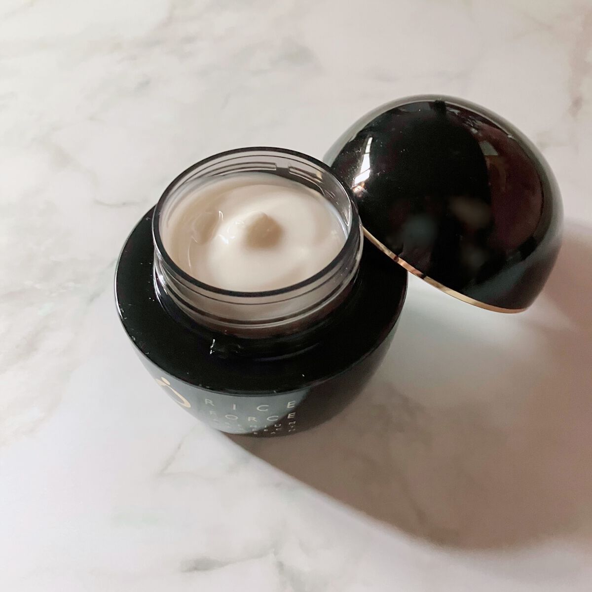 プレミアムパーフェクトクリーム/ライスフォース/フェイスクリームを使ったクチコミ(2枚目)