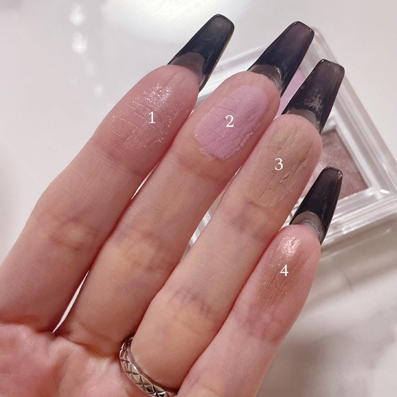 グリッターレイヤリングアイシャドウパレット/TWINKLE POP/アイシャドウパレットを使ったクチコミ(3枚目)