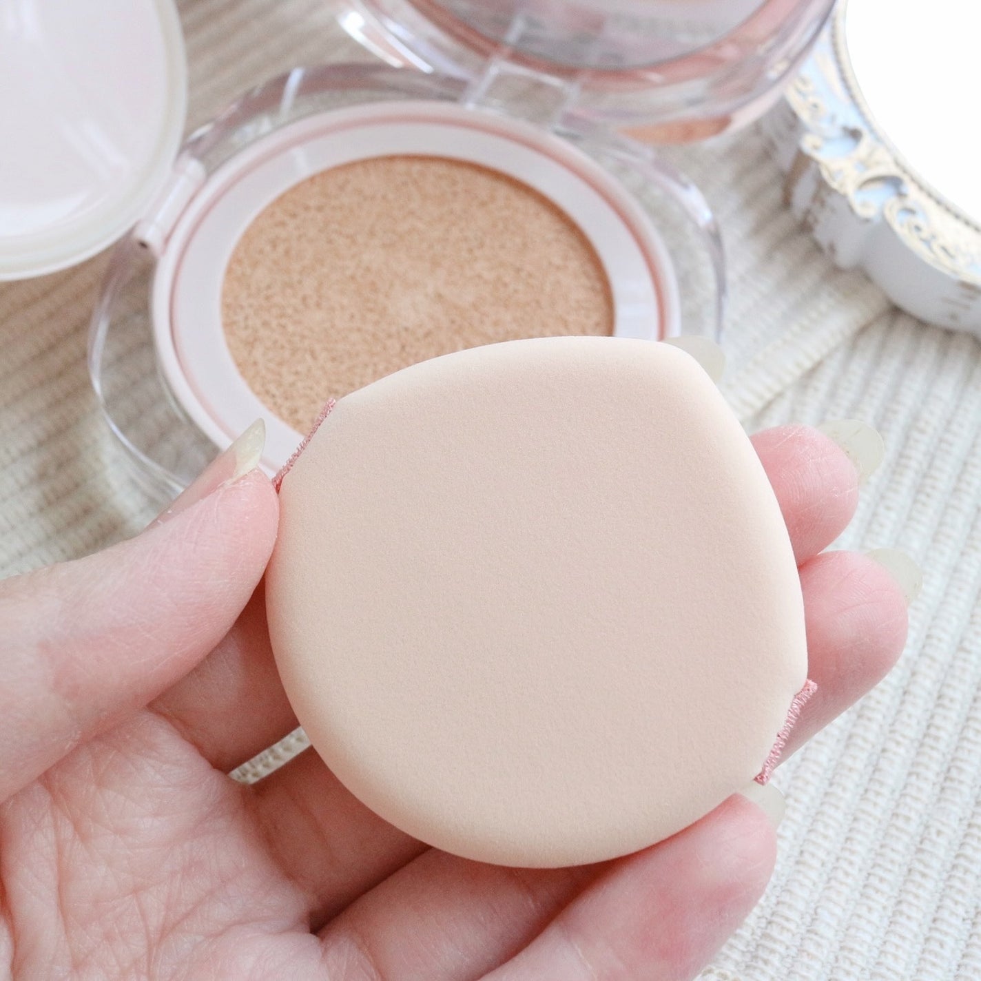 アリウル インクフェザーカバーラスティングクッション/Ariul/クッションファンデーションを使ったクチコミ(6枚目)