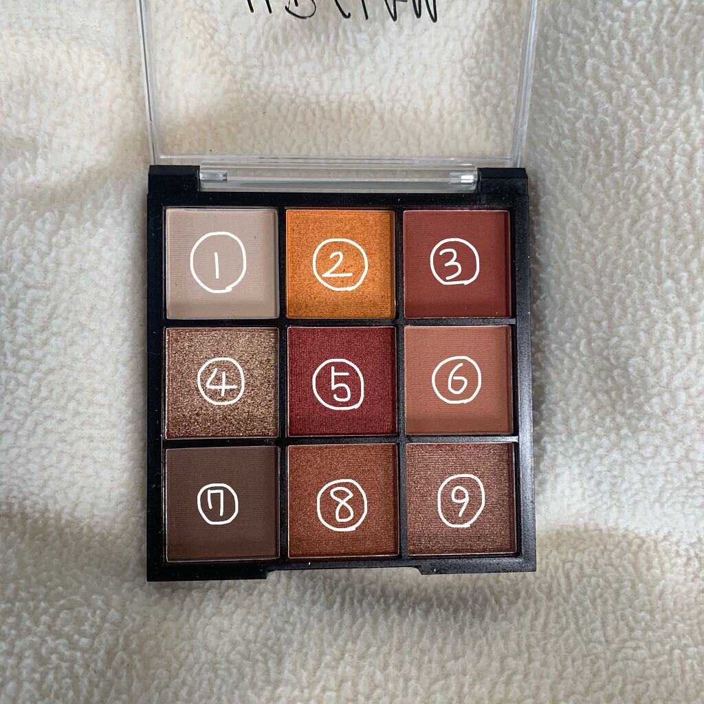 みみみ on LIPS 「みんな大好きダイソーのURGLAMから新色のアイシャドウパレッ..」(2枚目)