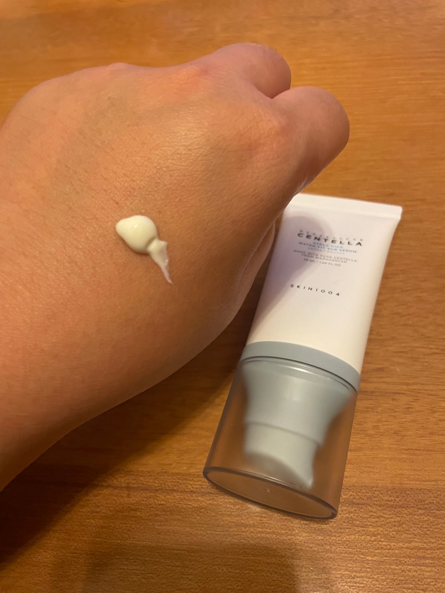 ヒアルーシカ ウォーターフィット サンセラム/SKIN1004/日焼け止めローションを使ったクチコミ(2枚目)