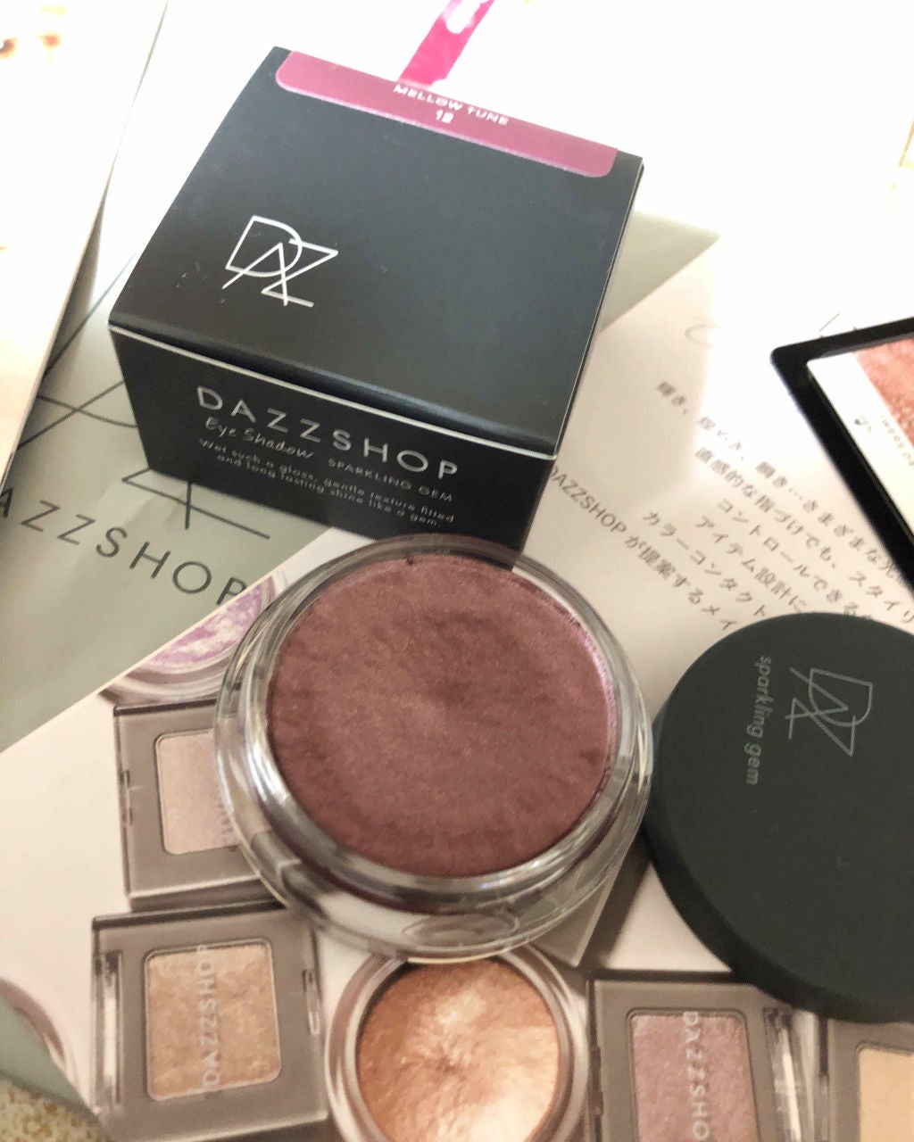 スパークリング ジェム/DAZZSHOP/ジェル・クリームアイシャドウを使ったクチコミ(2枚目)