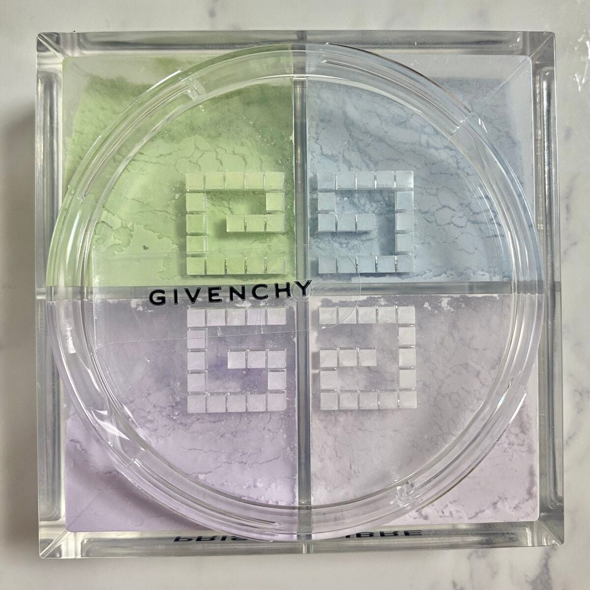プリズム・リーブル/GIVENCHY/ルースパウダーを使ったクチコミ(3枚目)