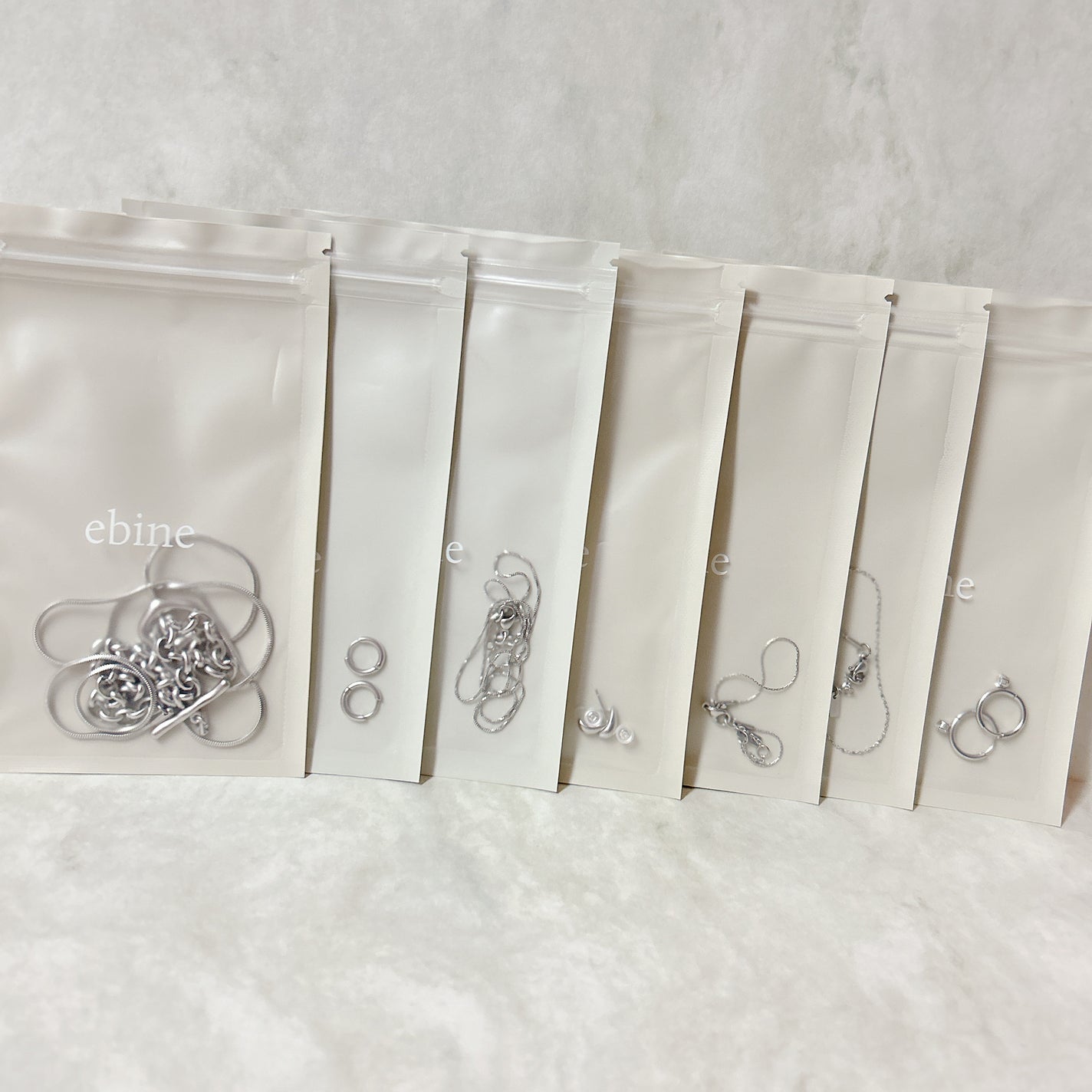 こすめすきぴ。 on LIPS 「🐉2024年福袋購入品②〜Accessory💍〜🐉金属アレルギ..」(1枚目)