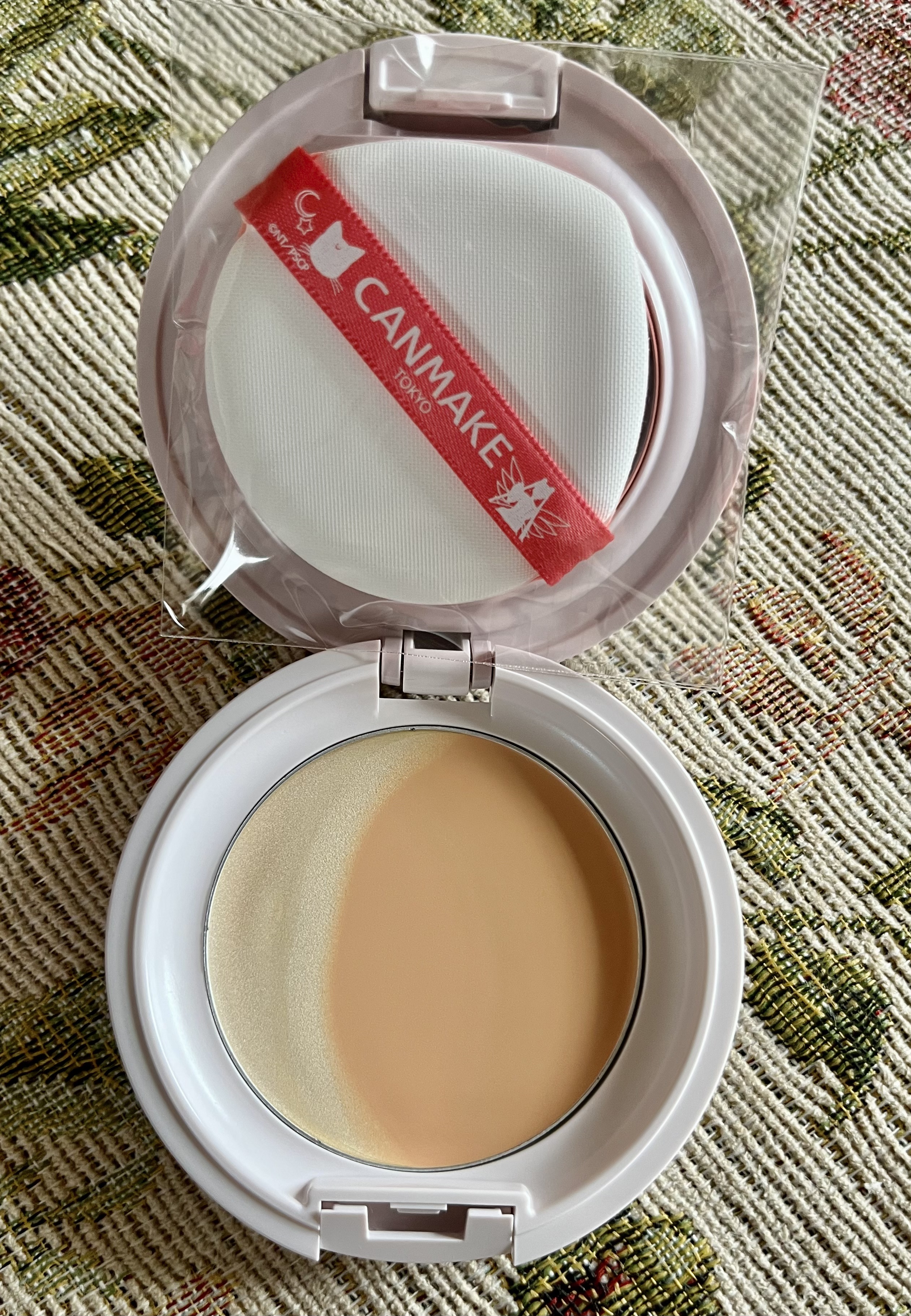 ルミナスルナパクト/キャンメイク/ファンデーションを使ったクチコミ（2枚目）