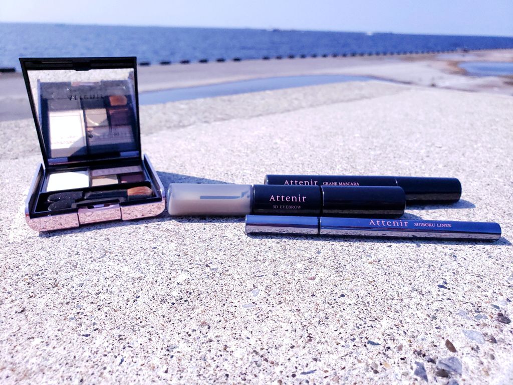 アテニア 3Dアイブロウのクチコミ「「視覚効果で目ヂカラUP!大人のためのアイメイク」
“エイジレス・メイク”

「3Dアイ.....」（1枚目）