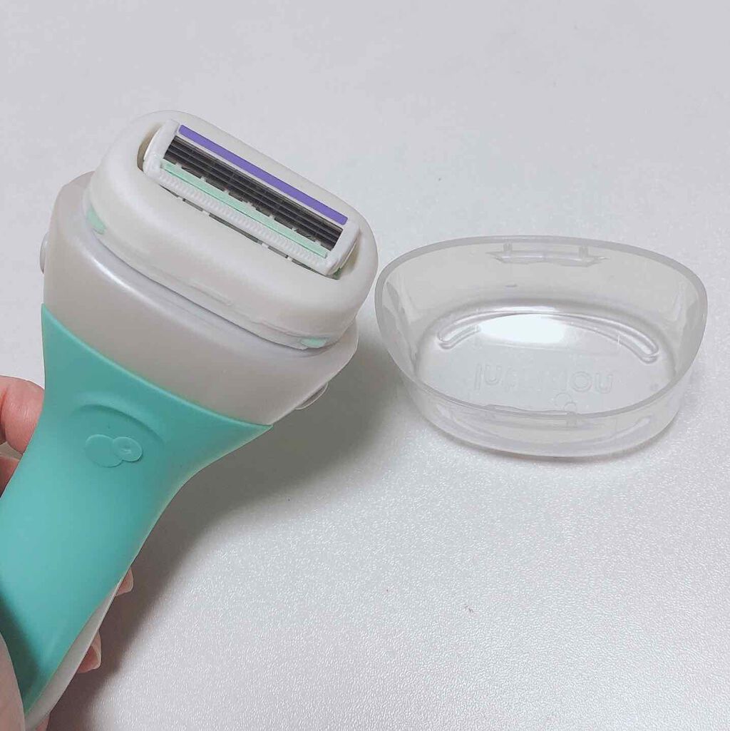 イントゥイション 敏感肌用 ホルダー （刃付き）＋替刃１コ/イントゥイション/シェーバーを使ったクチコミ（2枚目）