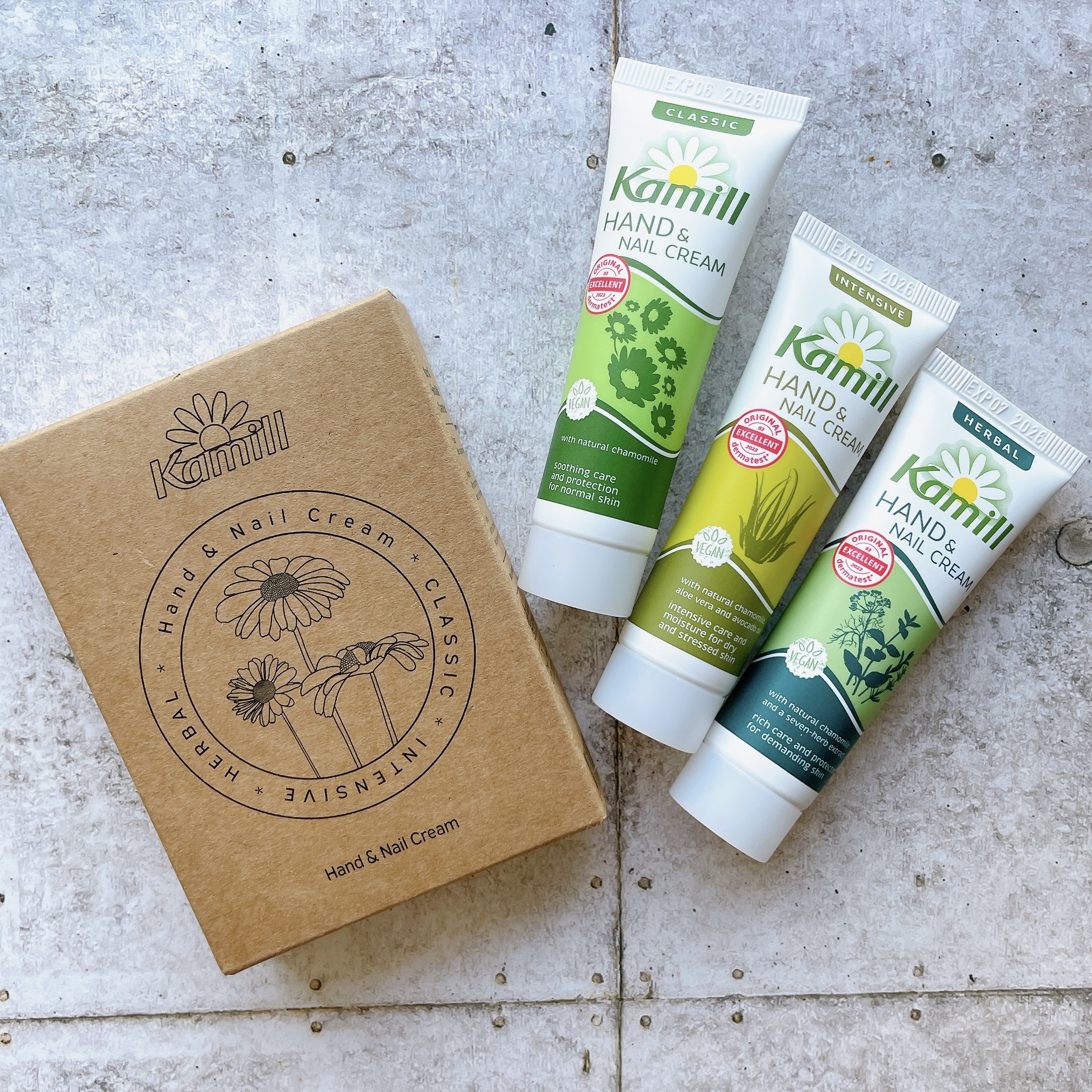 ハンド＆ネイルクリームミニ 企画セット30ml*3/カミール/その他キットセットを使ったクチコミ（1枚目）