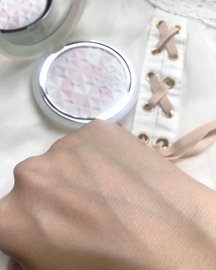 AQ オーラ リフレクター/DECORTÉ/プレストパウダーを使ったクチコミ(3枚目)