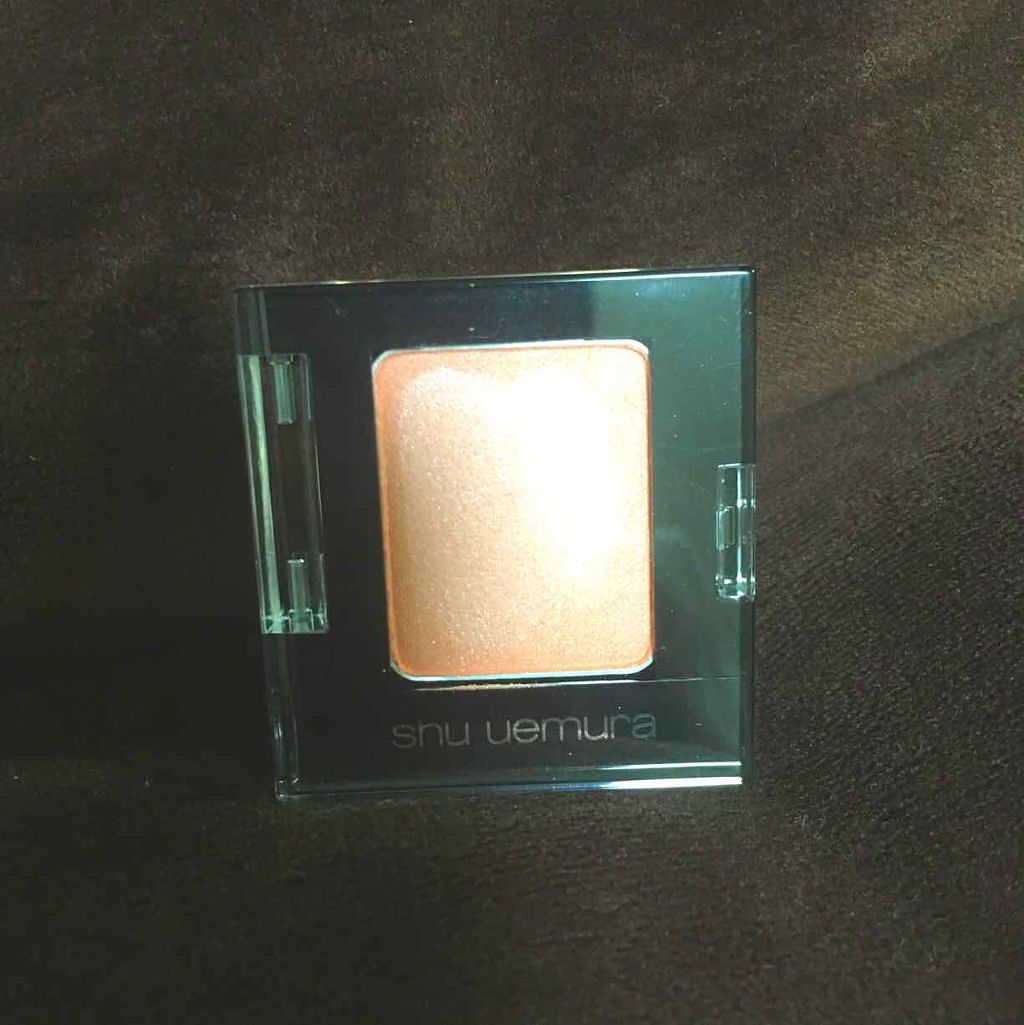 （旧）プレスド アイシャドー (レフィル)/shu uemura/単色アイシャドウを使ったクチコミ（3枚目）