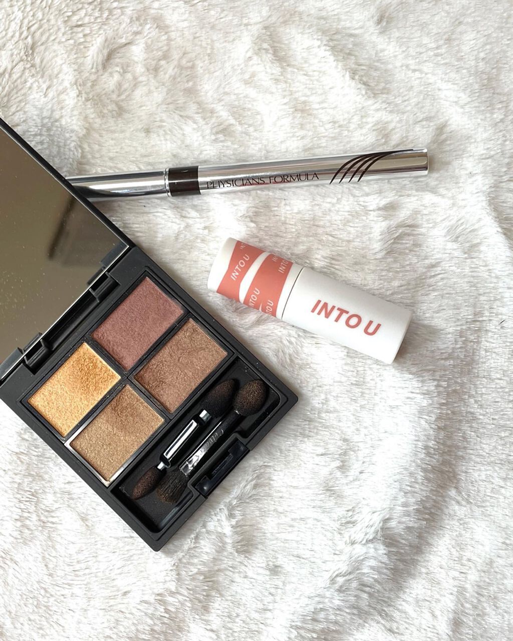 ヴォランタリーベイシス アイパレット/Celvoke/アイシャドウパレットを使ったクチコミ（1枚目）