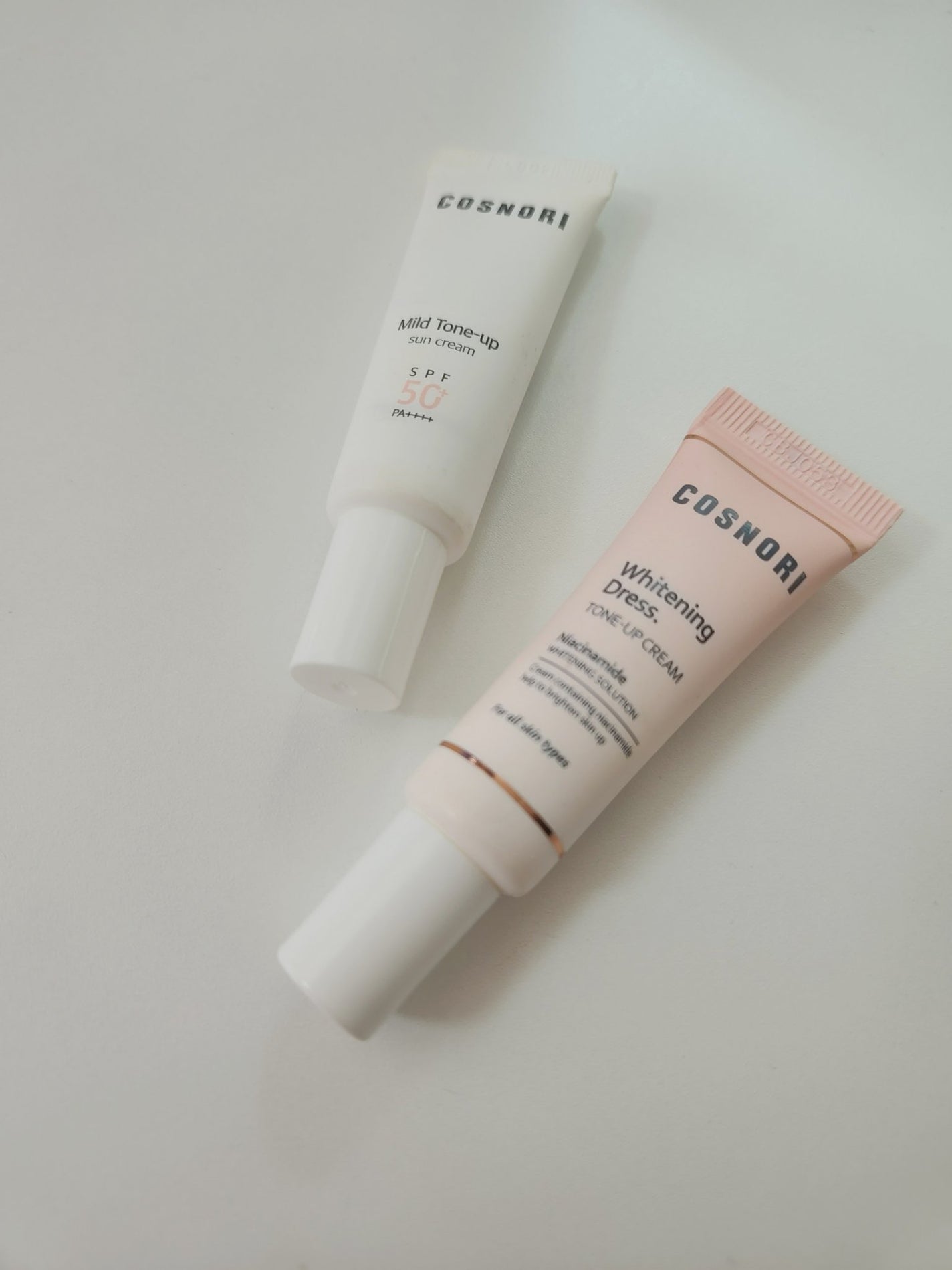 ホワイトニングドレストーンアップクリーム/COSNORI/化粧下地を使ったクチコミ(1枚目)