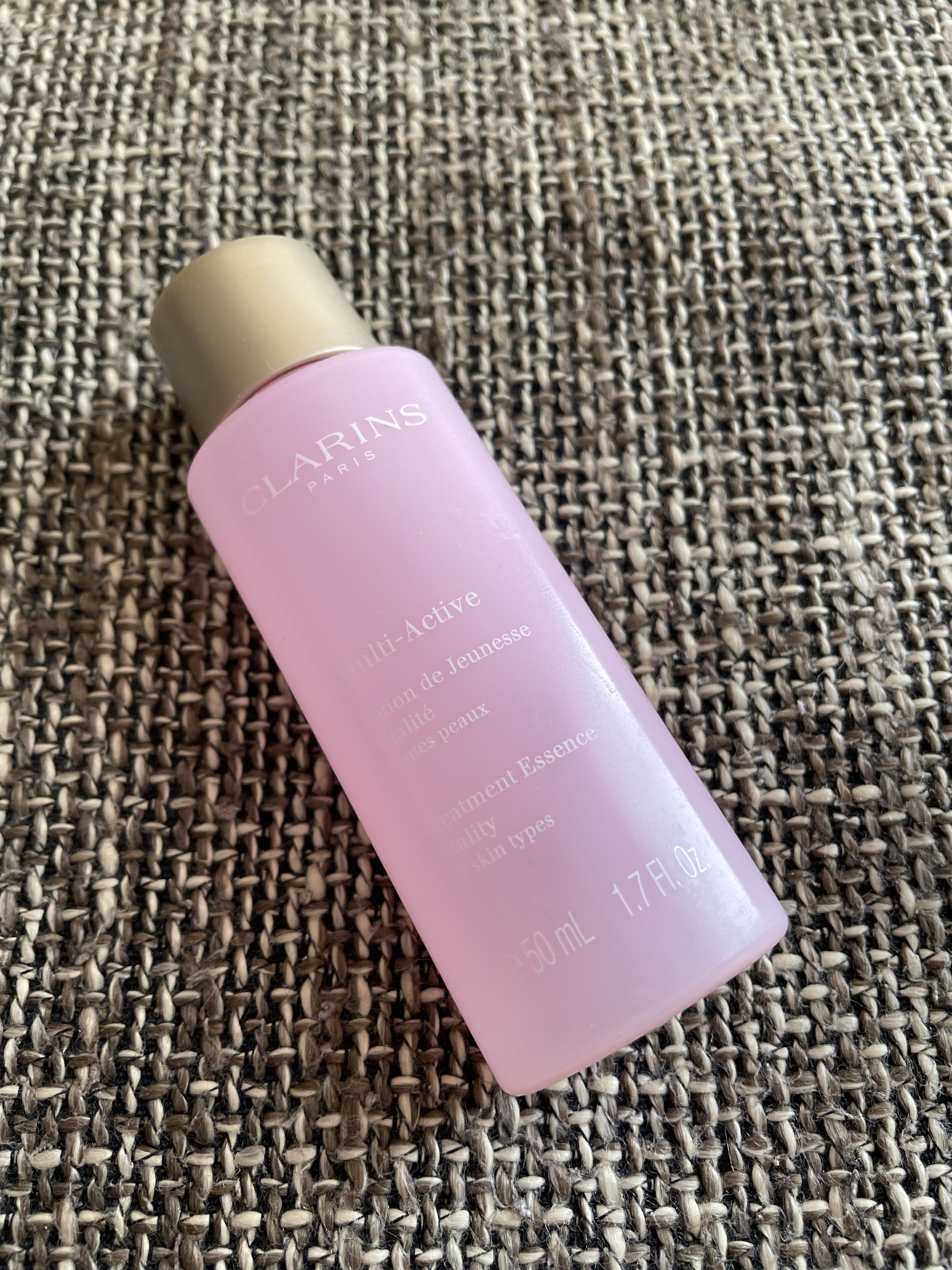 CLARINS Ｍアクティヴ トリートメント エッセンス ローション Nのクチコミ「可もなく不可もなく…？
🪽🫧CLARINS マルチアクティヴトリートメントエッセンスローション.....」（1枚目）