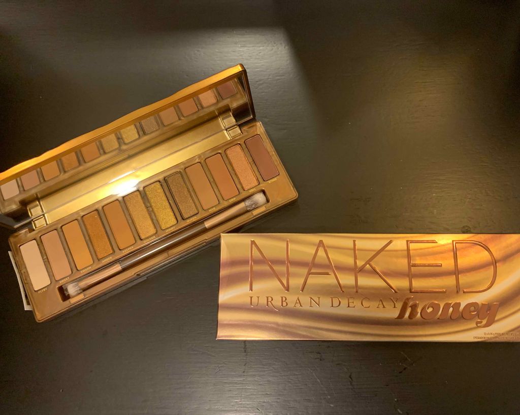 NAKED Honey/アーバンディケイ/アイシャドウパレットを使ったクチコミ（1枚目）