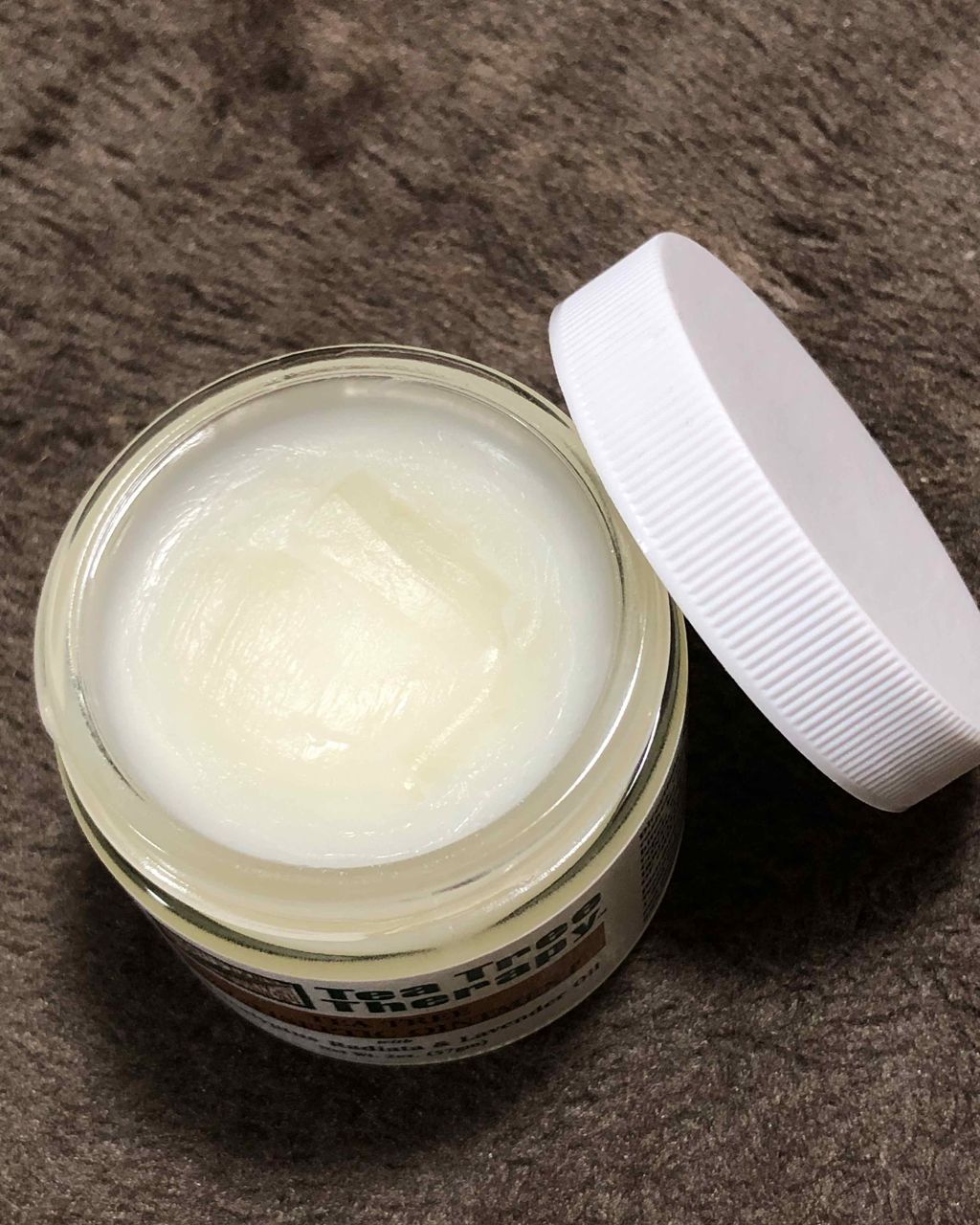 黒猫 on LIPS 「メモ用ティーツリーオイルバーム肌荒れが半端ないとき、ニキビにち..」(2枚目)