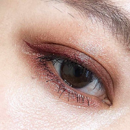 GUERLAIN グリッター アイライナーのクチコミ「#グリッターアイライナー 5,100円
限定のアイライナーもまだ残っており
ずっと気に.....」(3枚目)