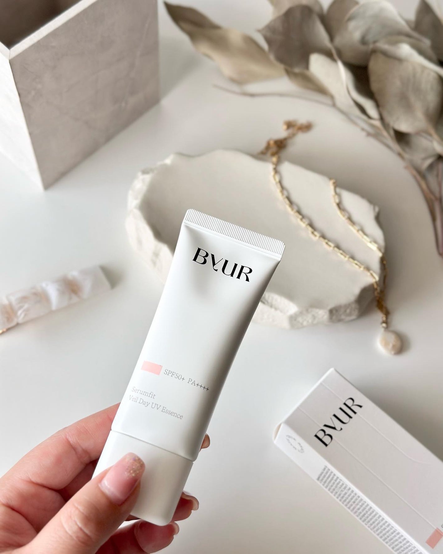 セラムフィット ヴェール デイ UV エッセンス/ByUR/日焼け止めローションを使ったクチコミ(2枚目)