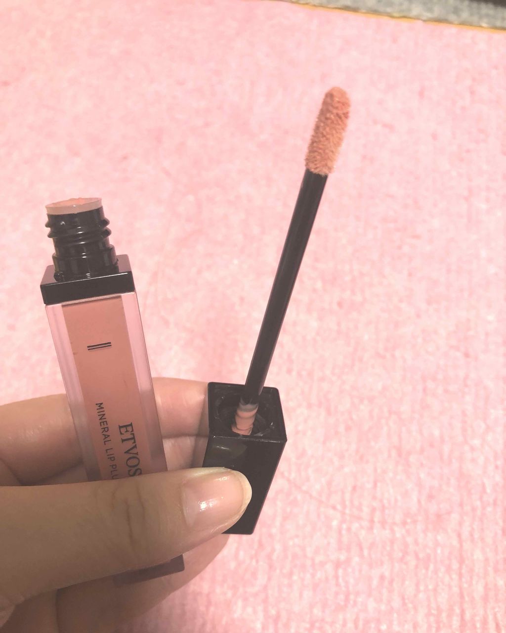 ミネラルリッププランパー アセロラピンク/エトヴォス/リッププランパーを使ったクチコミ（2枚目）