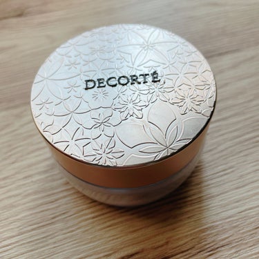 フェイスパウダー/DECORTÉ/ルースパウダーを使ったクチコミ（1枚目）