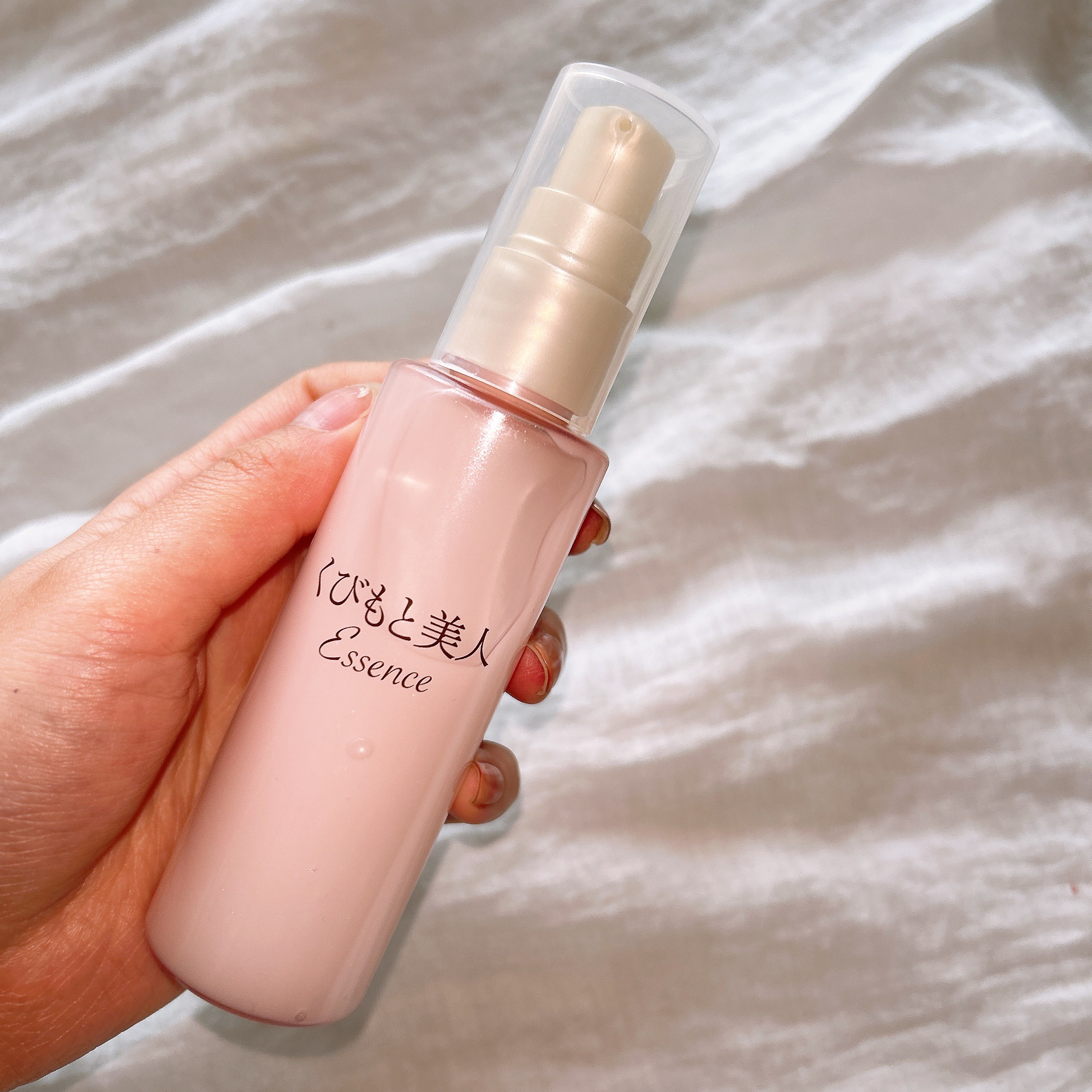 くびもと美人 あごライン集中ケア美容液 /マックス/フェイスクリームを使ったクチコミ（2枚目）