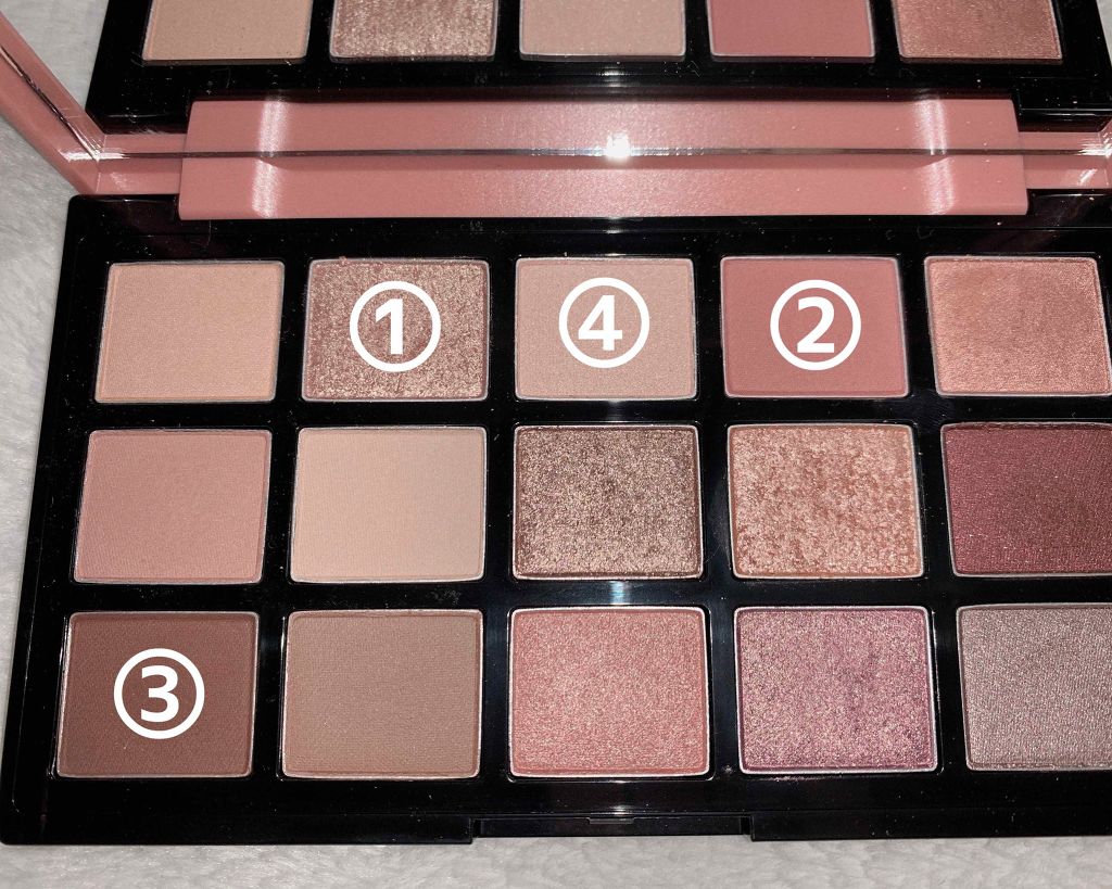 プレイカラーアイパレット ランジェリーバックステージ/ETUDE/アイシャドウパレットを使ったクチコミ（2枚目）