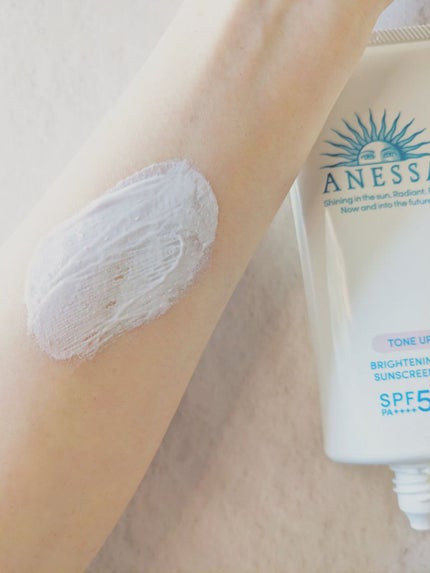 ブライトニングUV ジェル N/アネッサ/化粧下地を使ったクチコミ(4枚目)