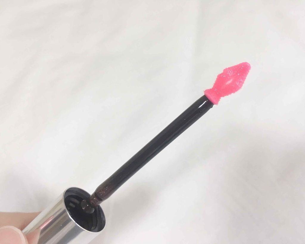 ヴォリュプテ ティントインオイル No.13 ピンクイットトゥーミー/YVES SAINT LAURENT BEAUTE/リップグロスを使ったクチコミ（2枚目）