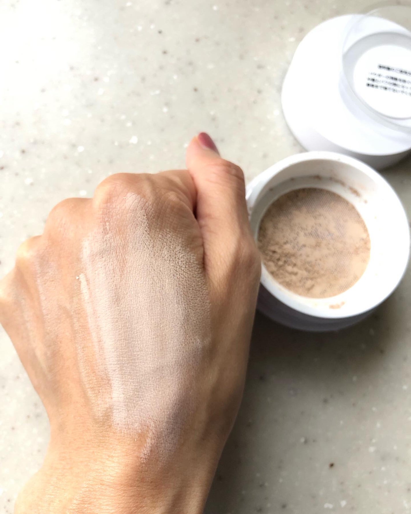 ミネラルシルクファンデーション(ケース・パフ付)/ヴァントルテ/パウダーファンデーションを使ったクチコミ(3枚目)