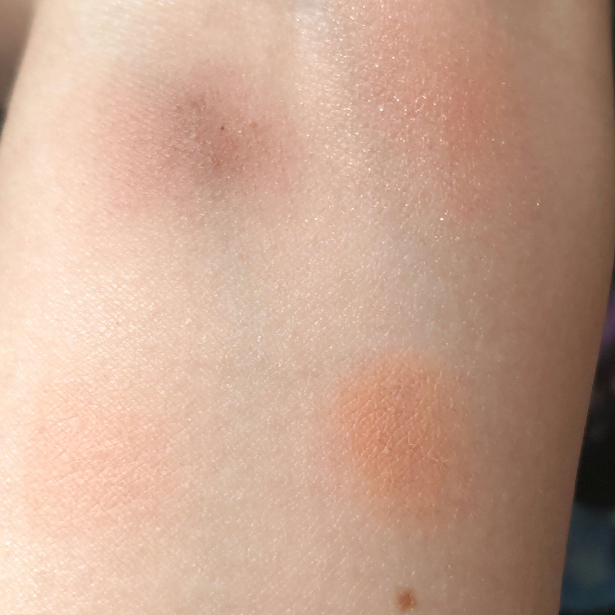 レ キャトル オンブル/CHANEL/アイシャドウパレットを使ったクチコミ（3枚目）