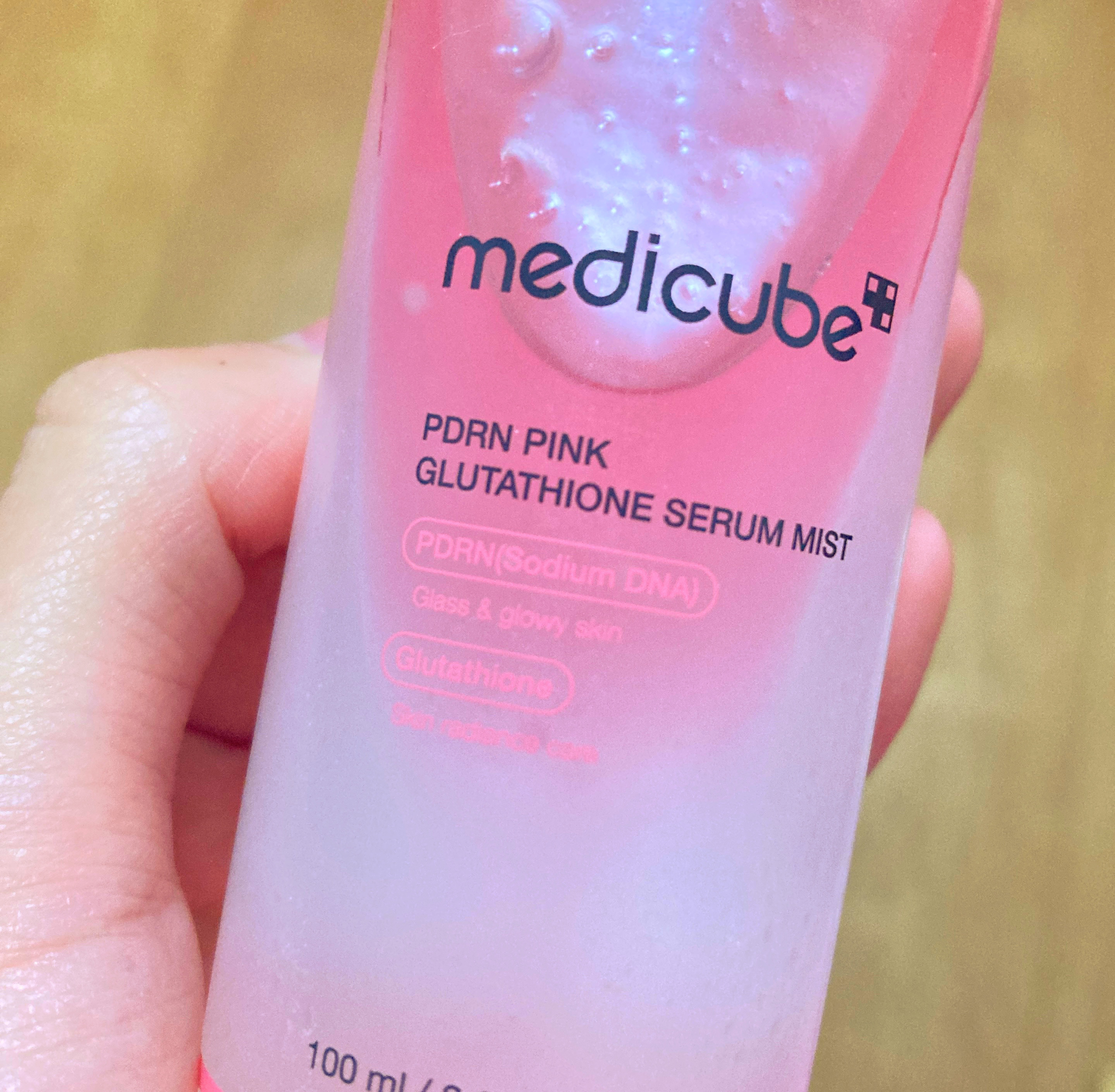 MEDICUBE PDRNピンクセラムミストのクチコミ「あくまで私の場合ですが、あまりにも効果を実感するのが早くてPDRNが良い意味で怖いです...
.....」（3枚目）