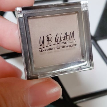 ☁︎UR GLAM セレクトアイズ BR-2☁︎

ダイソーに行くと買う買わないは別として毎回コスメコーナーを見てしまう人🙋‍♀️w

いつも通りぷら～っと見てたらたまたま目についたこの子
マットブラウ