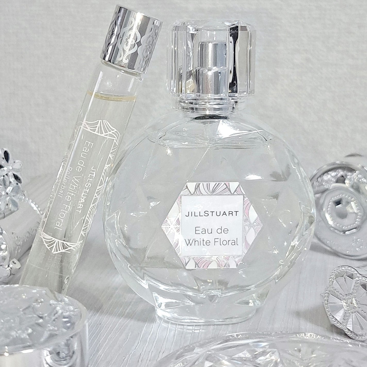 ジルスチュアート オード ホワイトフローラル/JILL STUART/香水(レディース)を使ったクチコミ(5枚目)