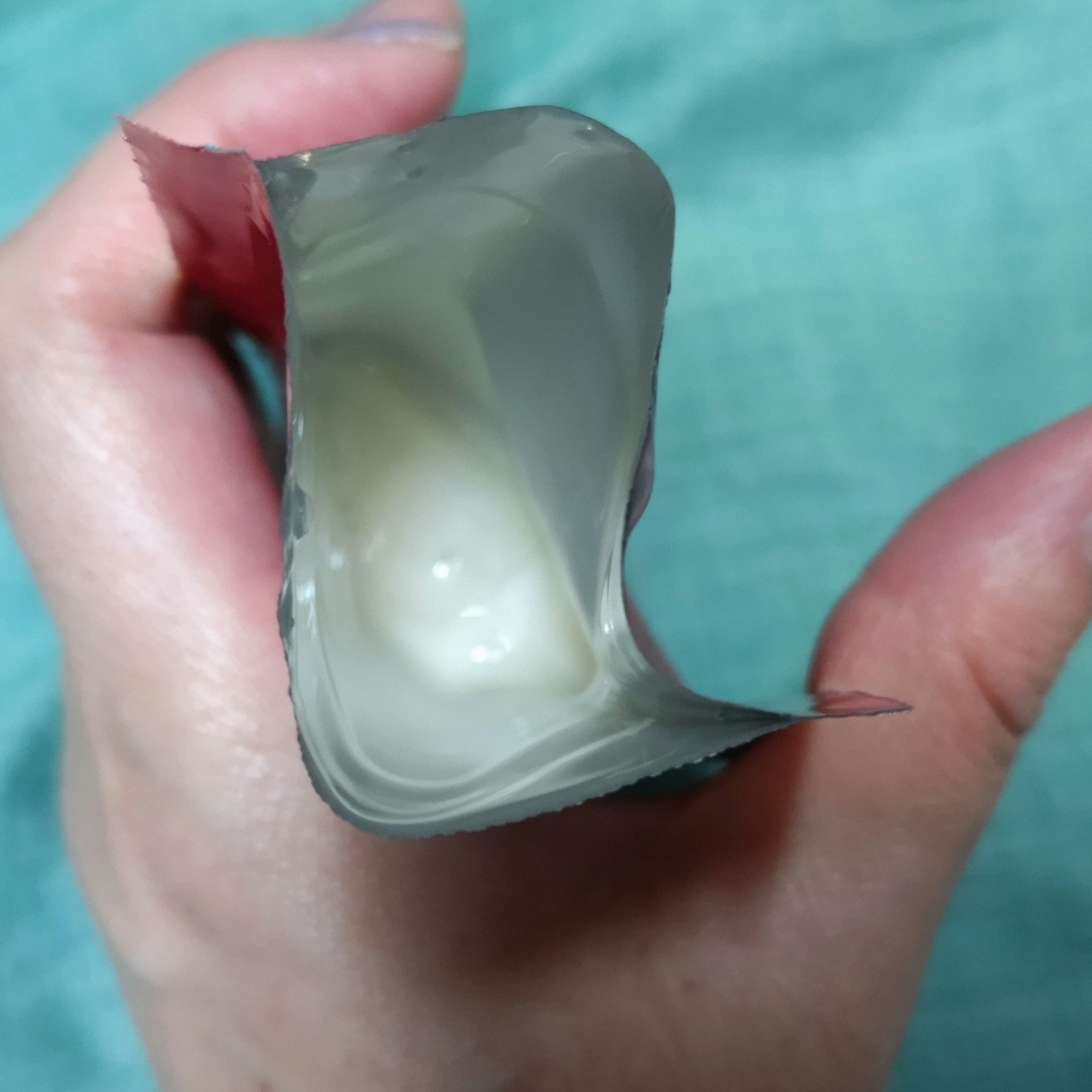 TSUBAKI プレミアムモイスト シャンプー／ヘアコンディショナーのクチコミ「アマゾンプライムセールのおまけで入っていた

サンプル使ってみました🌠

TSUBAKI✾

.....」（3枚目）