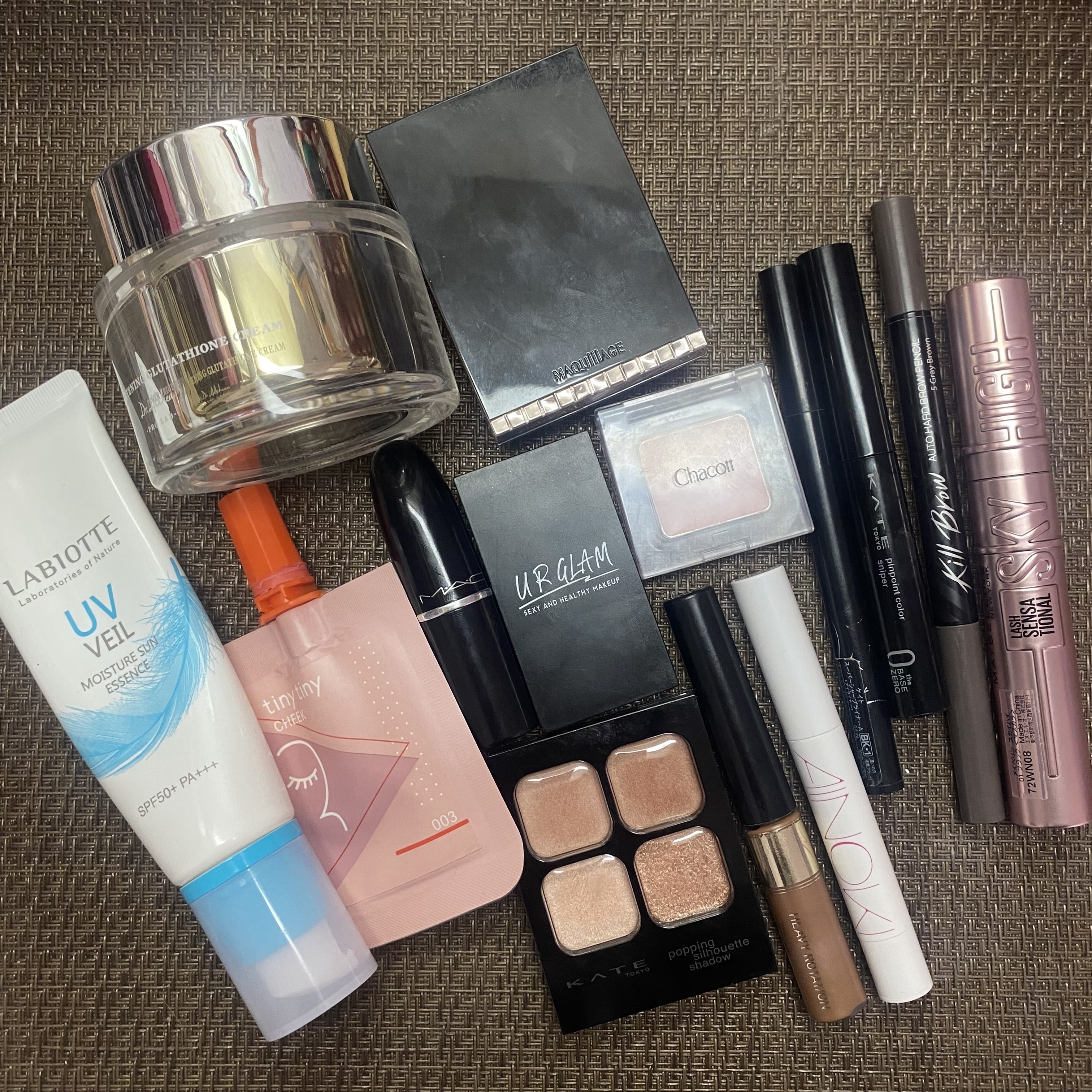 ピンポイントカラースナイパー/KATE/スティックコンシーラーを使ったクチコミ（3枚目）