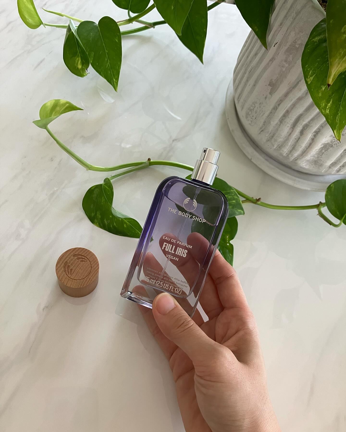 試してみた】アイリス オードパルファム THE BODY SHOPのリアル