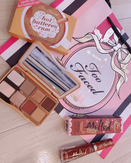 ホット バタード ラム ミニ アイシャドウ パレット/Too Faced/アイシャドウパレットを使ったクチコミ(1枚目)