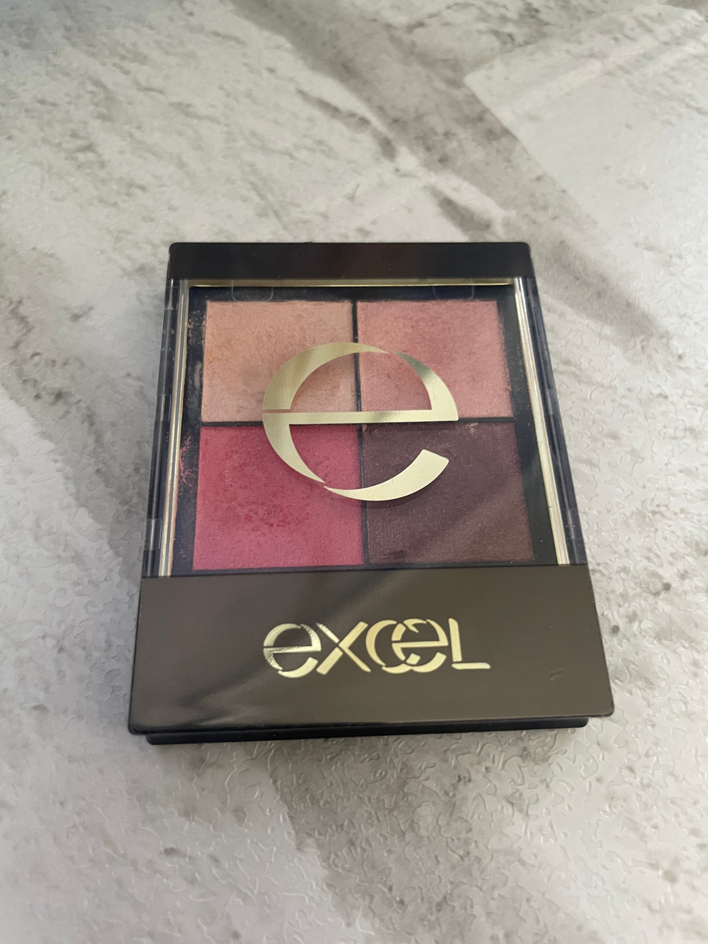 リアルクローズシャドウ/excel/アイシャドウパレットを使ったクチコミ(1枚目)